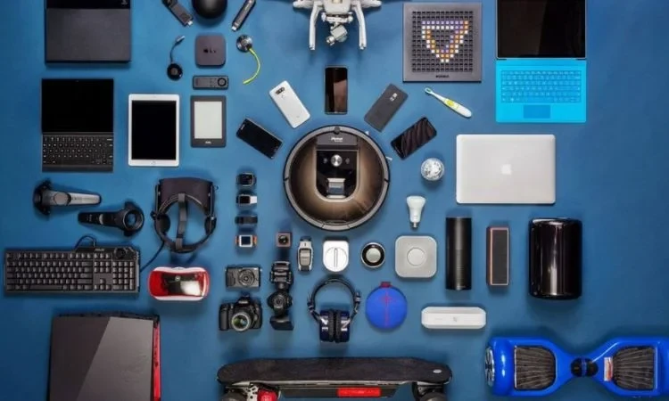 Top 10 Must-Have Tech Gadgets in 2025